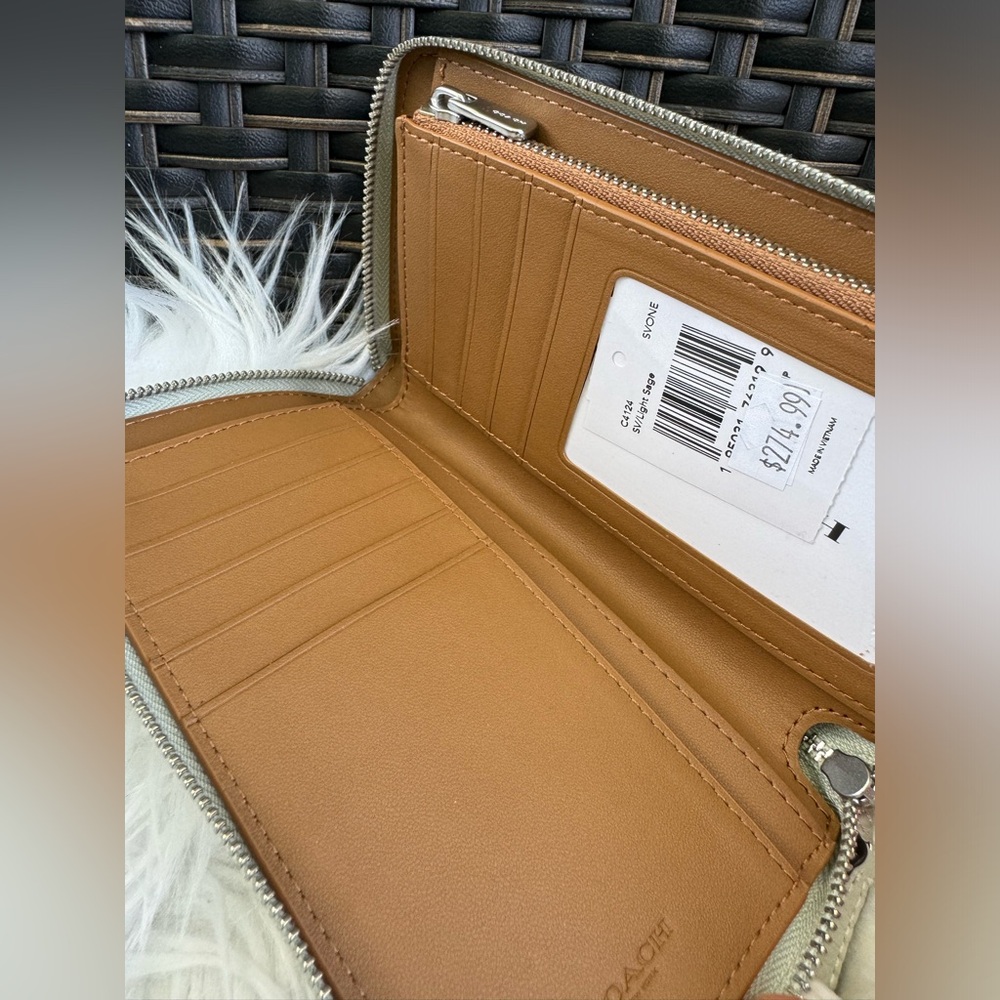Coach Pebbled Leather Zip Wallet - Light Sage - Picture 3 of 3